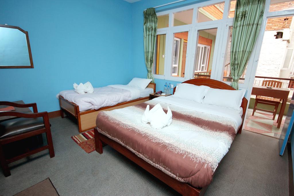 Hotel Backpackers Inn Kathmandu Room photo
