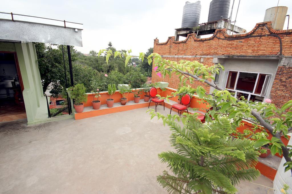 Hotel Backpackers Inn Kathmandu Exterior photo