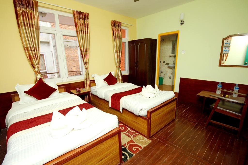 Hotel Backpackers Inn Kathmandu Exterior photo