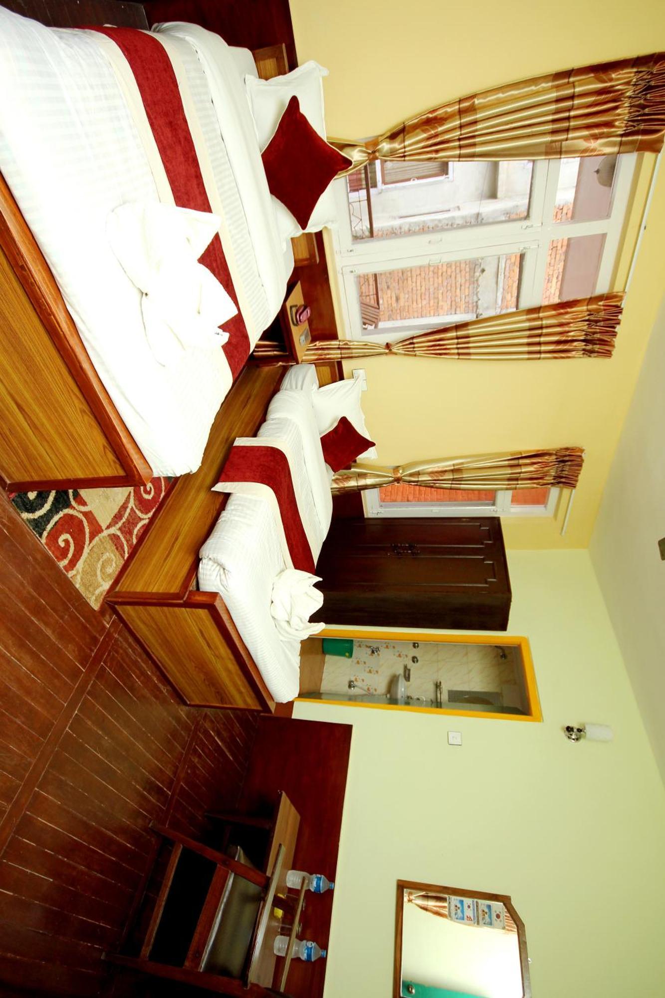 Hotel Backpackers Inn Kathmandu Exterior photo