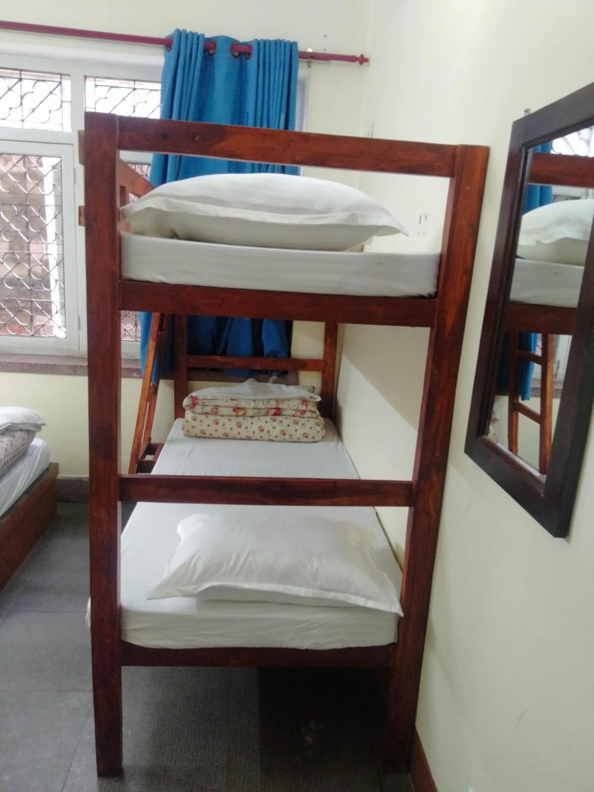 Hotel Backpackers Inn Kathmandu Exterior photo